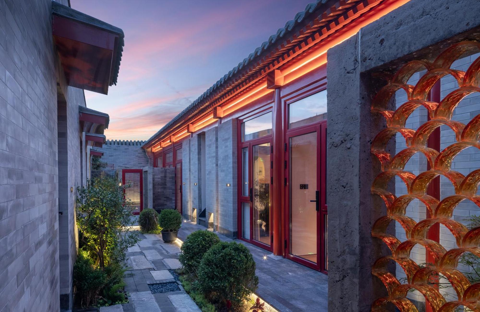 Happy Dragon Courtyard- Newly Renovated With French Windows, Near Tian'Anmen Forbidden City,Lama Temple And Heaven Temple, 3Minutes Walk From Subway,Fluent English Speaking With Tourist Sights Tickets Service ,Free Coffee &Laundry Service Peking Exterior foto